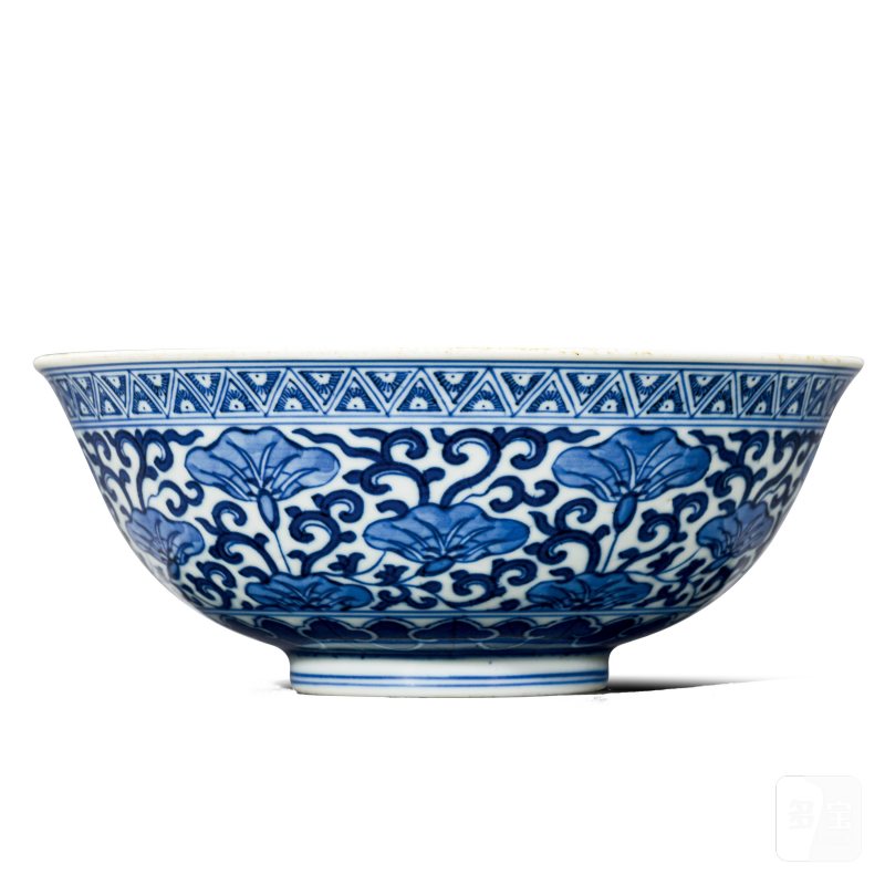 清道光 青花苜蓿纹碗